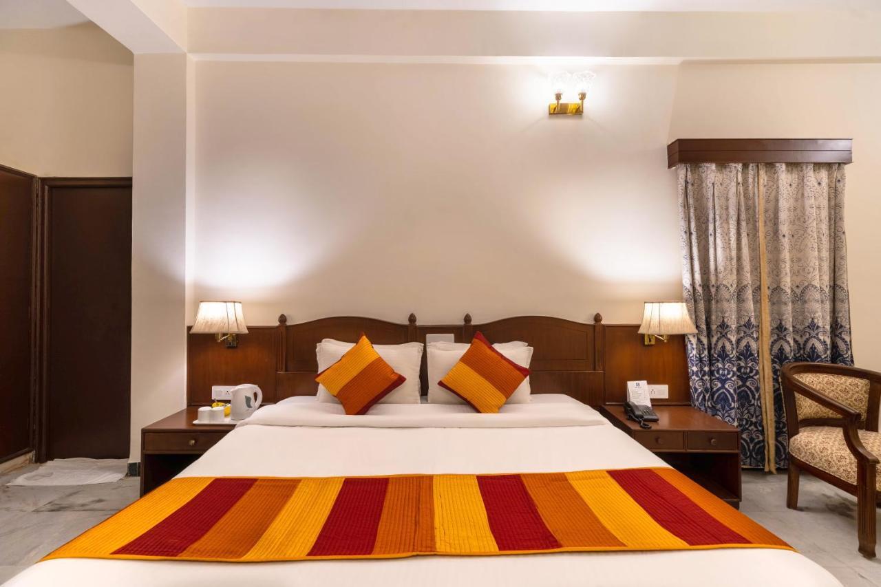 Sarovar - Lake Facing Boutique Hotel On Lake Pichola Udaipur Kültér fotó