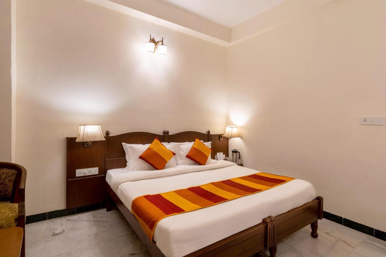 Sarovar - Lake Facing Boutique Hotel On Lake Pichola Udaipur Kültér fotó