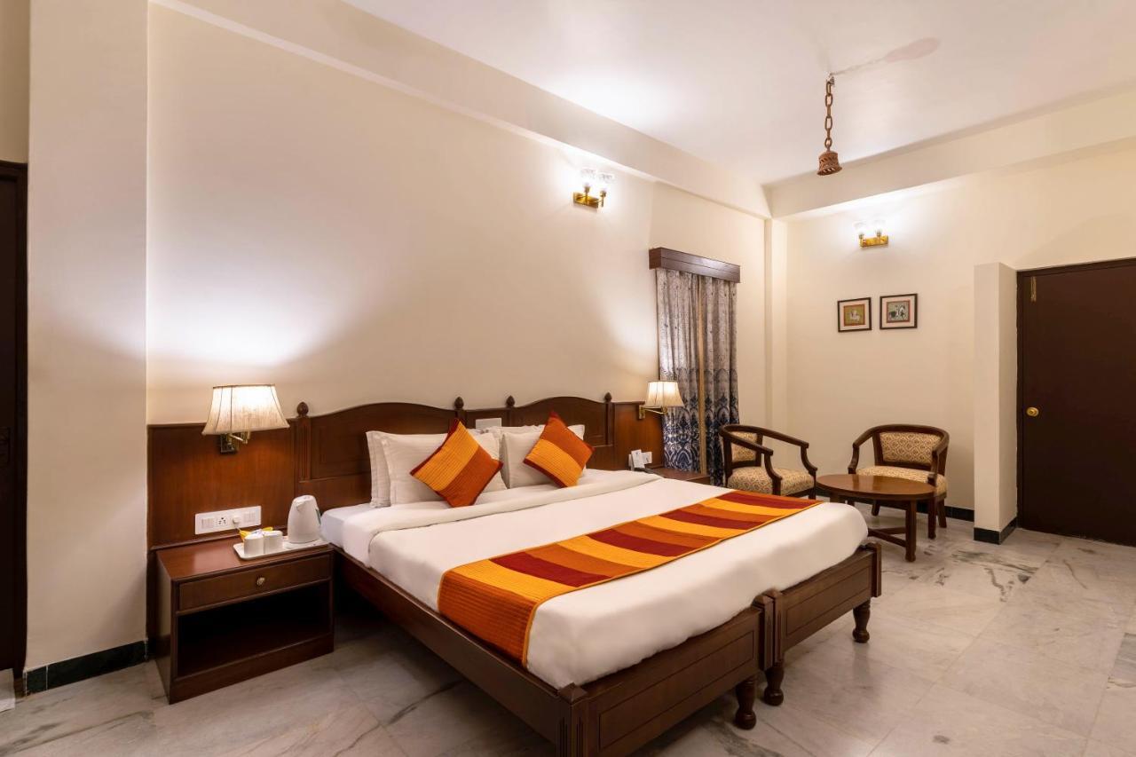 Sarovar - Lake Facing Boutique Hotel On Lake Pichola Udaipur Kültér fotó