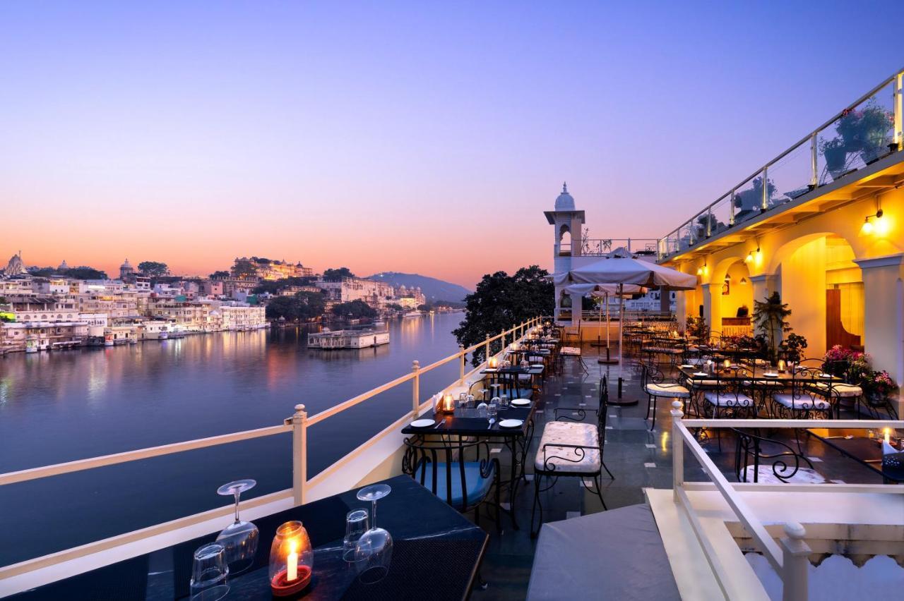 Sarovar - Lake Facing Boutique Hotel On Lake Pichola Udaipur Kültér fotó